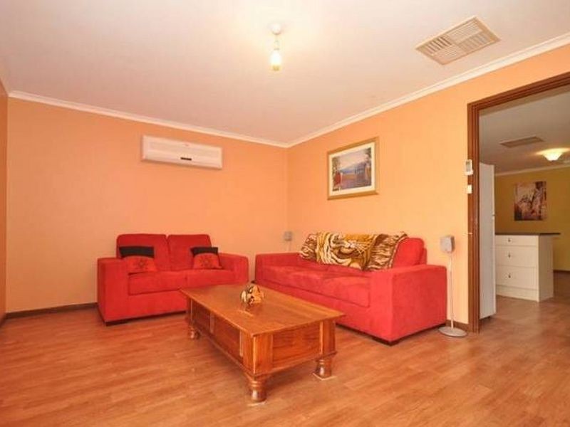 19 Cardnell Cres, Elizabeth East SA 5112