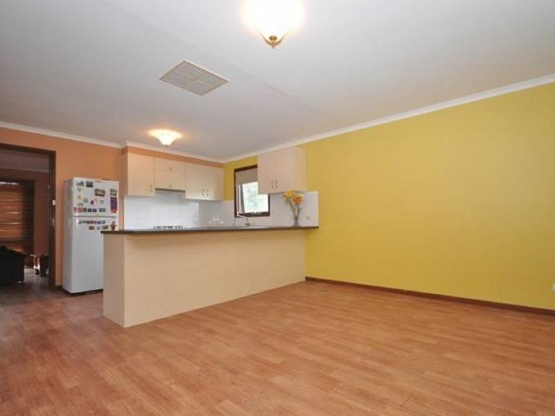 19 Cardnell Cres, Elizabeth East SA 5112