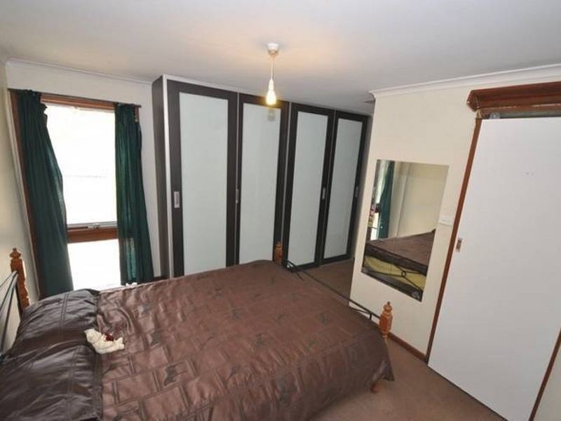 19 Cardnell Cres, Elizabeth East SA 5112