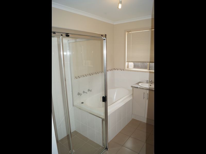 39 Strathaird Boulevard, Smithfield SA 5114