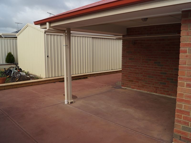 39 Strathaird Boulevard, Smithfield SA 5114