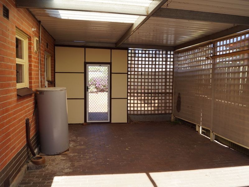 24 Saint Road, Smithfield Plains SA 5114