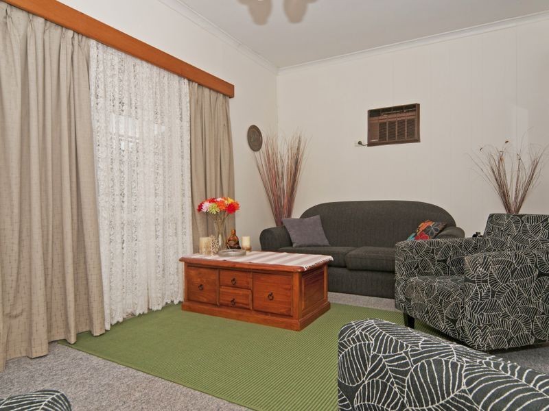 25 Andrews Road, Elizabeth Downs SA 5113