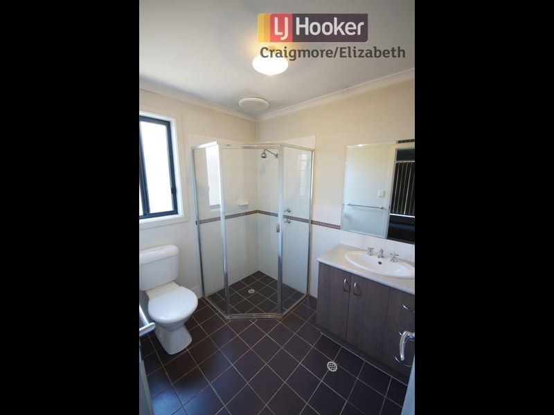 31 Lakeside Drive, Andrews Farm SA 5114