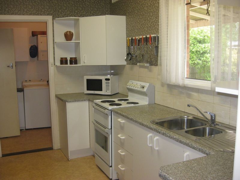 45 Collingbourne Drive, Elizabeth Vale SA 5112