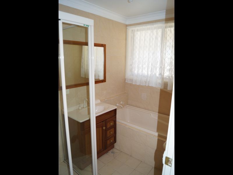 16 Anzac Street, Salisbury Heights SA 5109