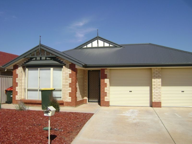 14 Burwood Road, Munno Para West SA 5115