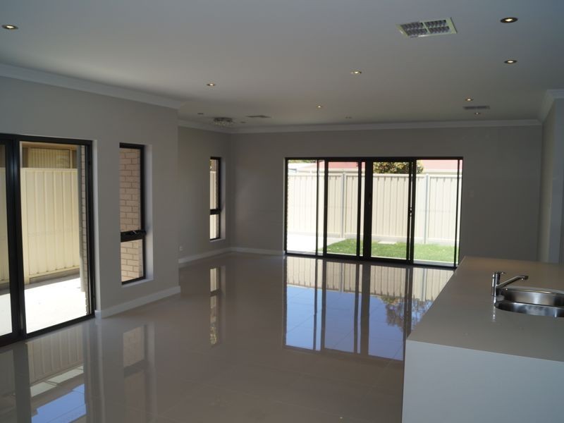 8 Harry Court, Munno Para West SA 5115