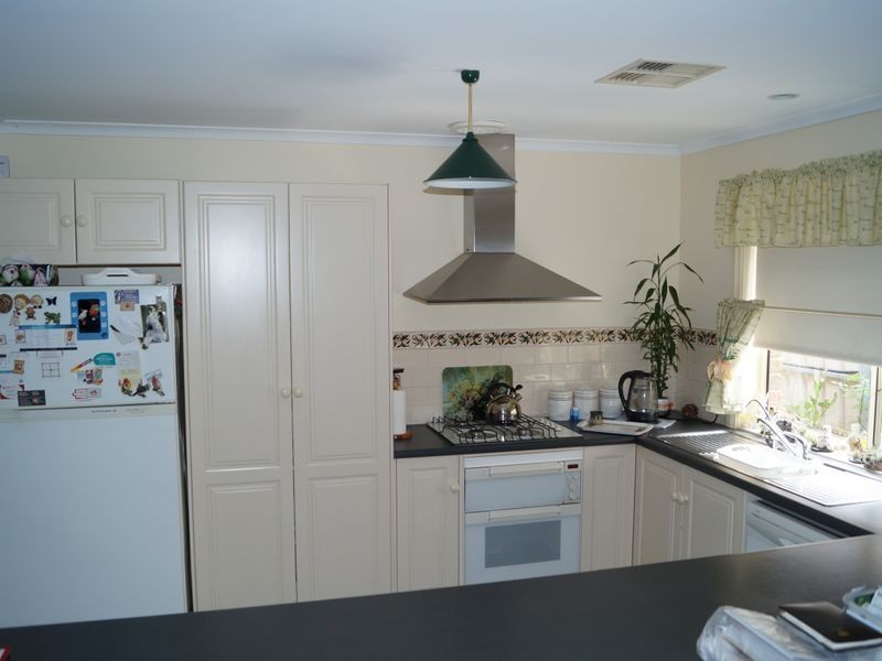 11 Samuel Court, Greenwith SA 5125