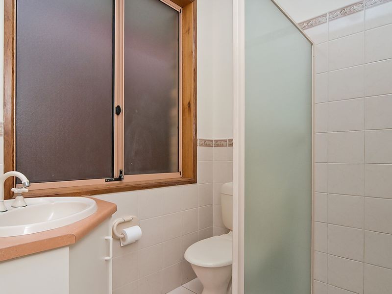 11 Brookside Drive, Mawson Lakes SA 5095