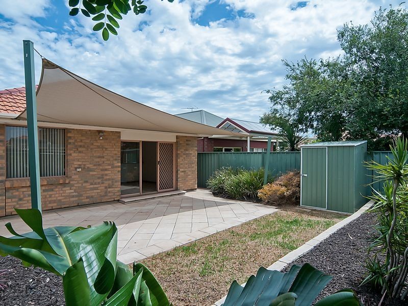 11 Brookside Drive, Mawson Lakes SA 5095