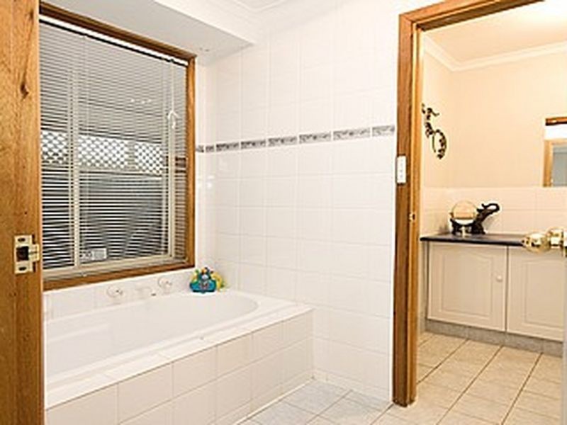 14 Cherrytree Crescent, Blakeview SA 5114