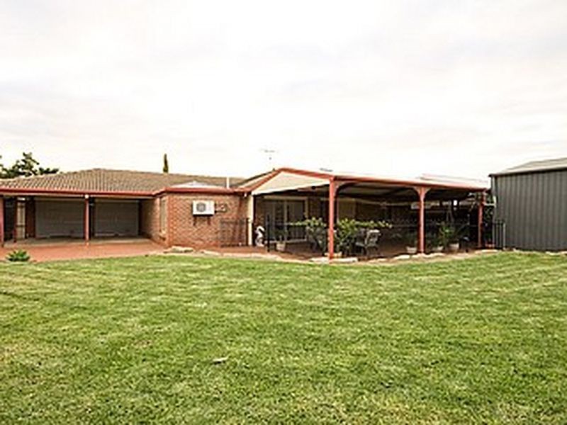 14 Cherrytree Crescent, Blakeview SA 5114