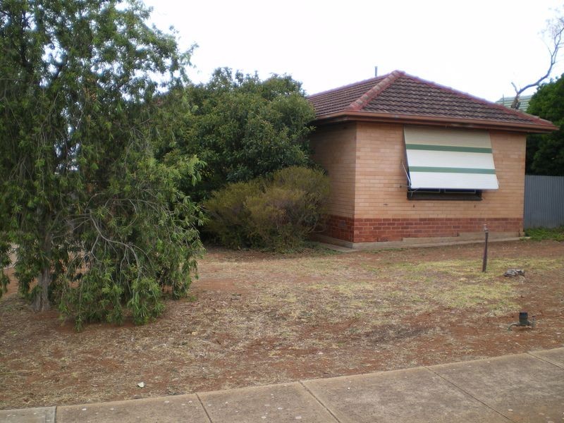 5 Halsey Road, Elizabeth East SA 5112