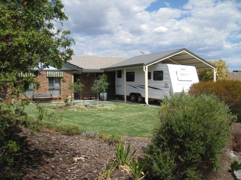 61 Causby Crescent, Willaston SA 5118