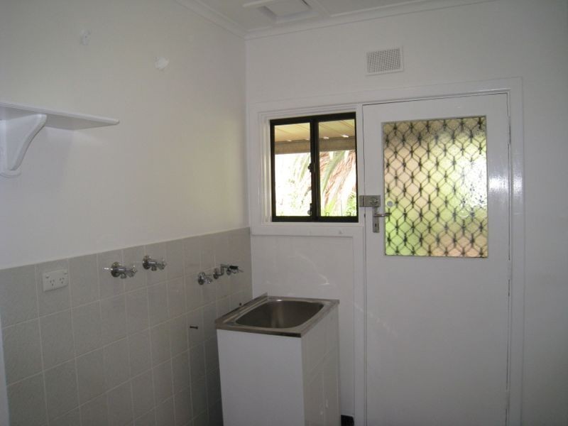 33 Andrews Road, Elizabeth Downs SA 5113