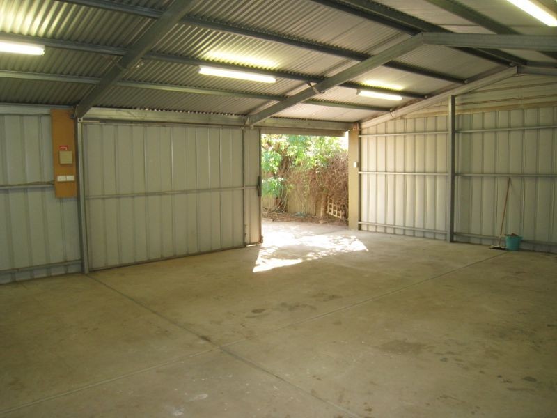 33 Andrews Road, Elizabeth Downs SA 5113