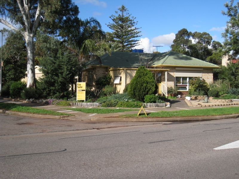 13 Coppleridge Drive, Elizabeth Vale SA 5112