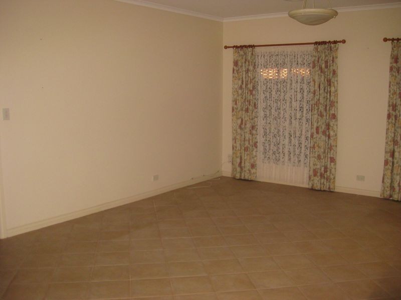 35 Castle Court, Blakeview SA 5114