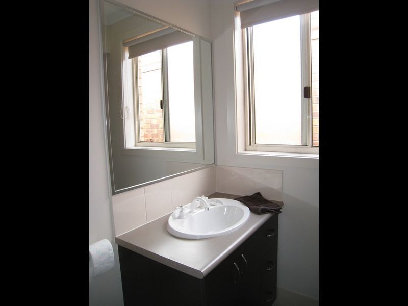 25 Almond Circuit, Munno Para West SA 5115