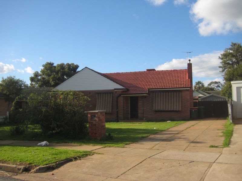 17 Barritt Street, Elizabeth Downs SA 5113