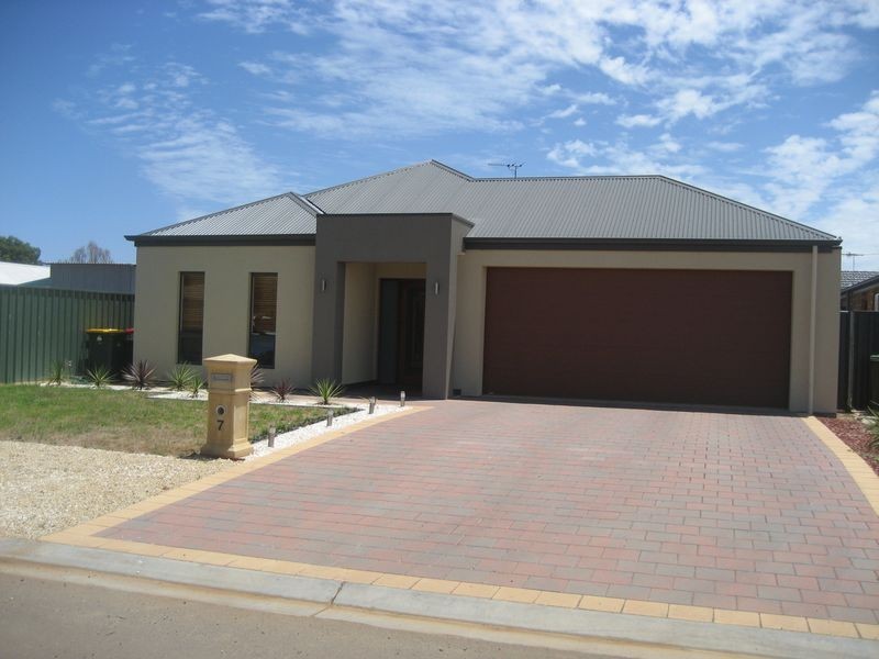 7 Valiant Road, Munno Para West SA 5115