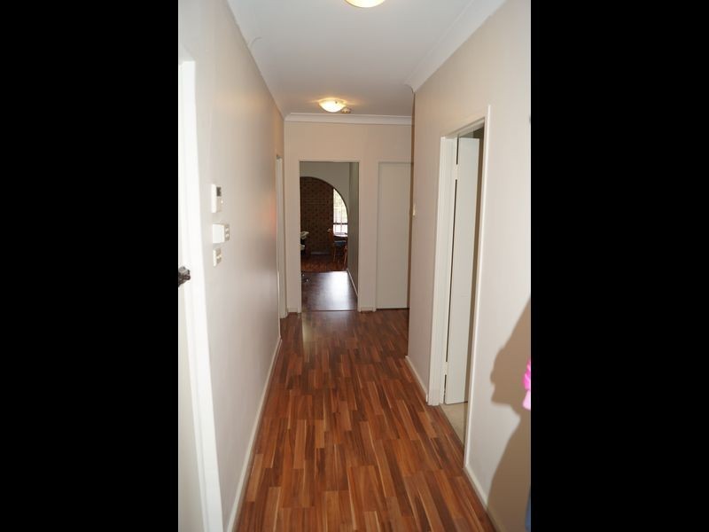 7 Donald Avenue, Valley View SA 5093