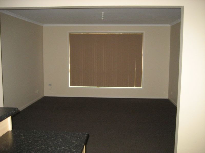 30 Everest Avenue, Andrews Farm SA 5114