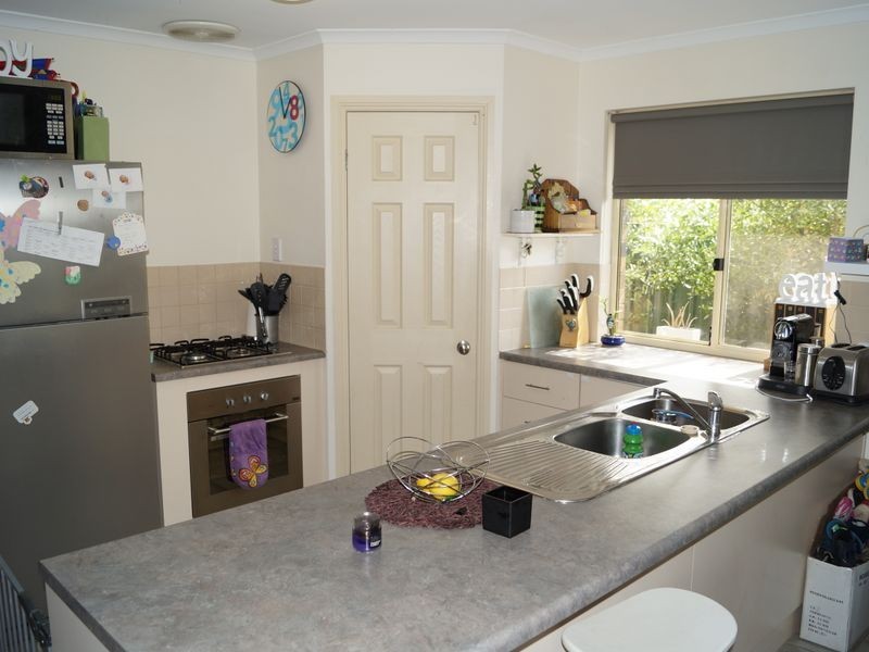 24 Grace Boulevard, Smithfield Plains SA 5114