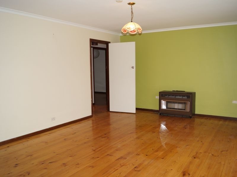 6 Ealing Street, Salisbury Downs SA 5108