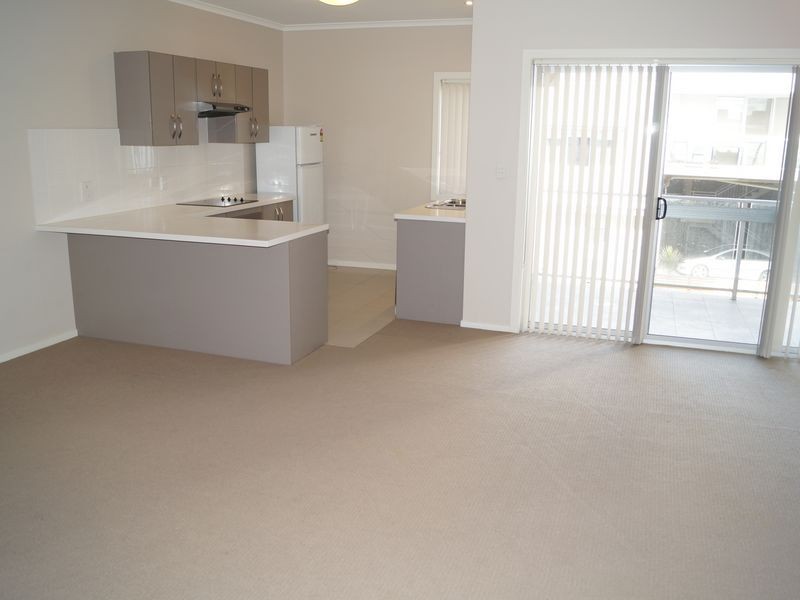 122/6-18 Metro Parade, Mawson Lakes SA 5095