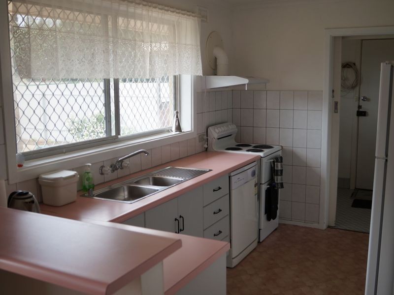 17 Montacute Street, Elizabeth Downs SA 5113