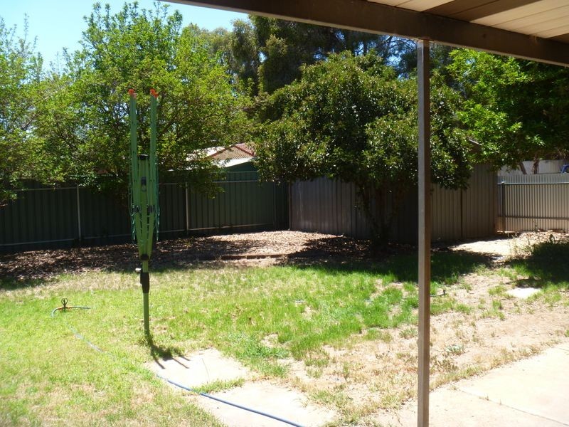 19 Lulama Crescent, Munno Para SA 5115