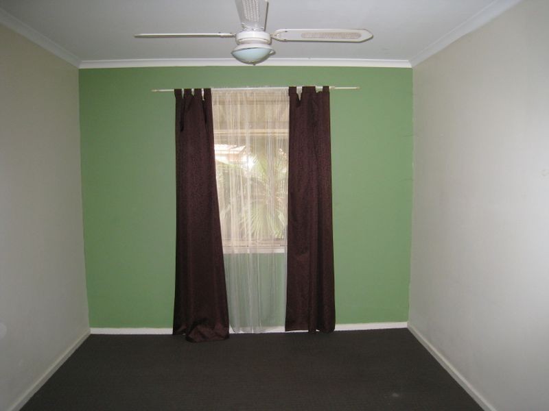 27 Halifax Court, Elizabeth Downs SA 5113