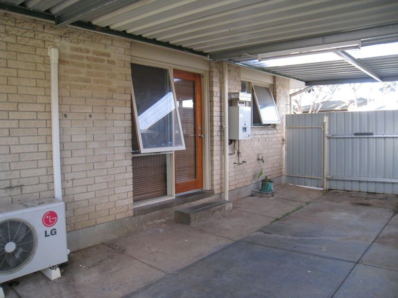 27 Halifax Court, Elizabeth Downs SA 5113
