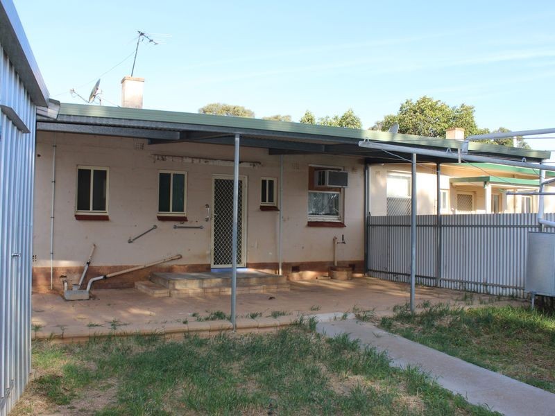 56 Hogarth Road, Elizabeth South SA 5112