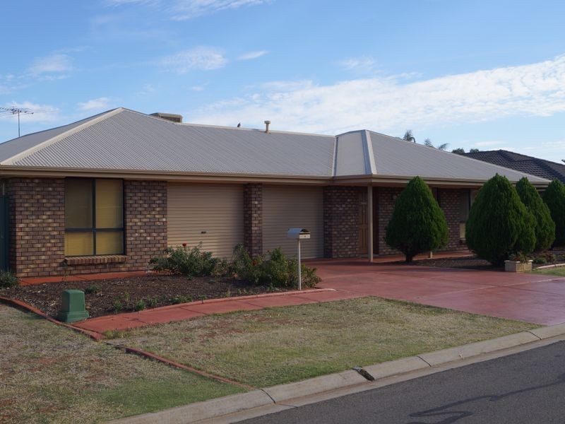 12 Maplewood Drive, Blakeview SA 5114