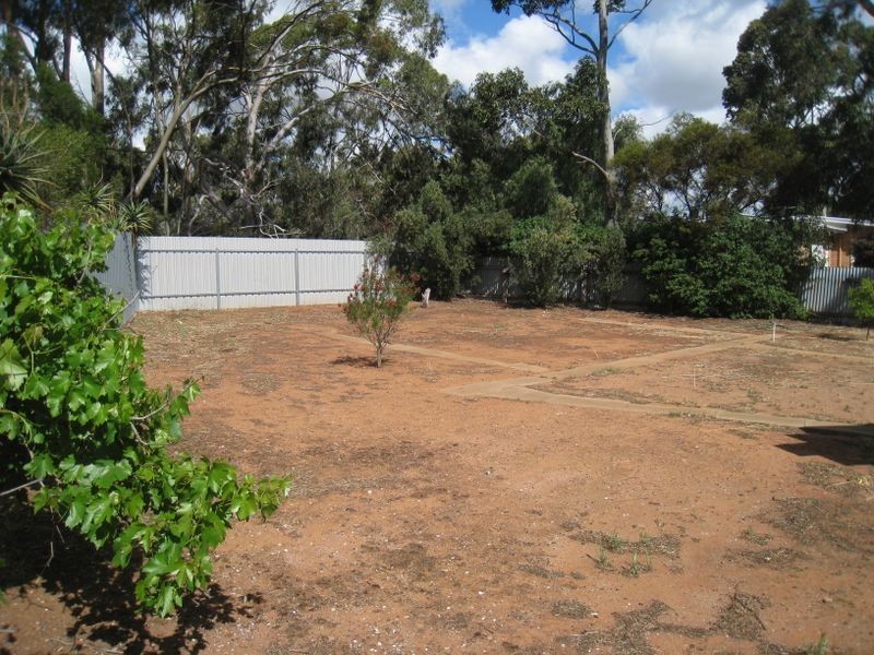 11 Coppleridge Drive, Elizabeth Vale SA 5112