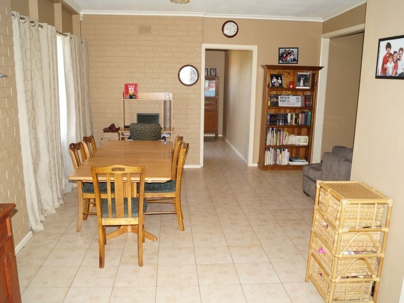 10 Willow Avenue, Salisbury East SA 5109