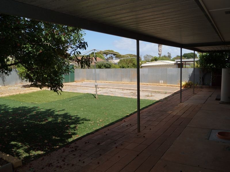 10 Seaborough Road, Elizabeth Park SA 5113