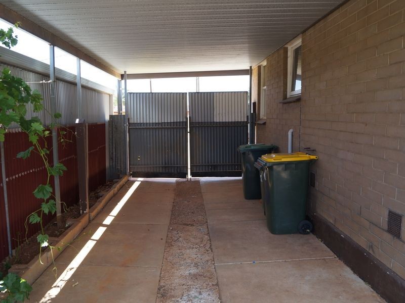 10 Seaborough Road, Elizabeth Park SA 5113