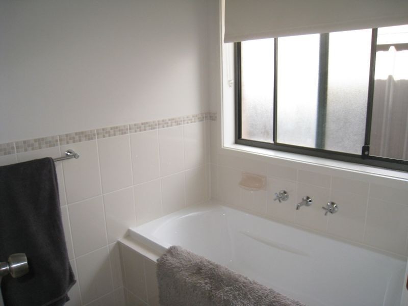 22 Marnhull Street, Elizabeth Grove SA 5112