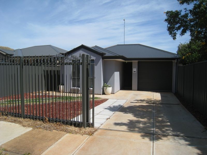 22 Marnhull Street, Elizabeth Grove SA 5112