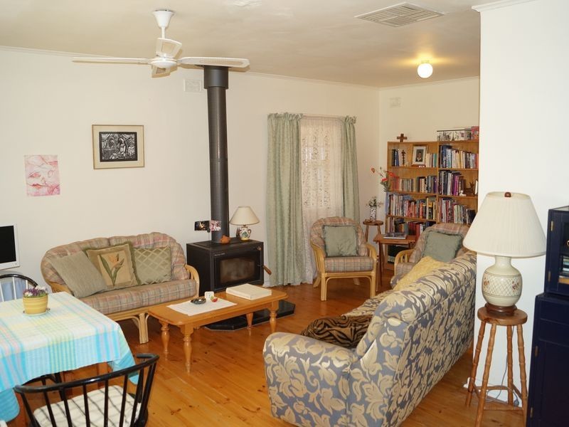 16 Bowood Street, Elizabeth Park SA 5113