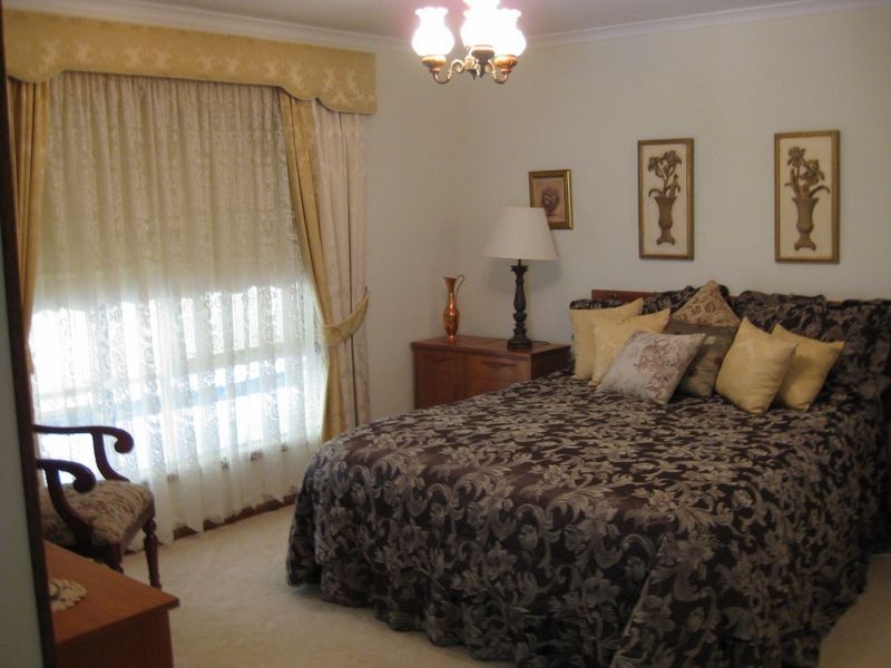 2 Landseer Place, Hillbank SA 5112