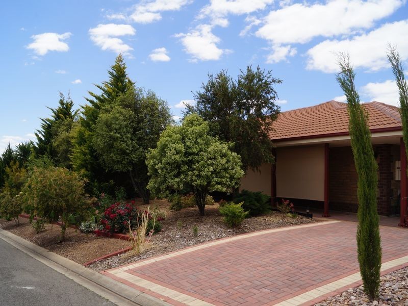 2 Landseer Place, Hillbank SA 5112