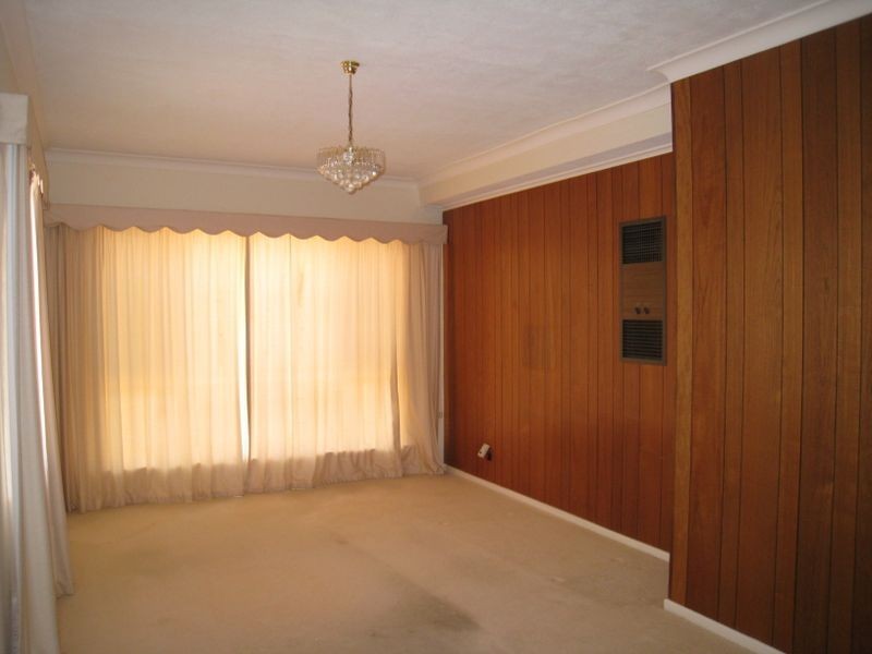 102 Coppleridge Drive, Elizabeth Vale SA 5112