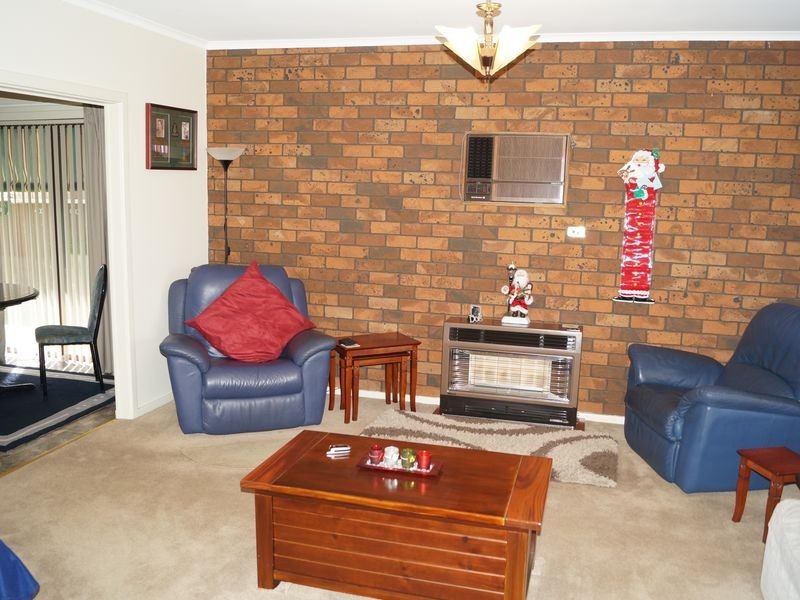 29 McKenzie Road, Elizabeth Downs SA 5113