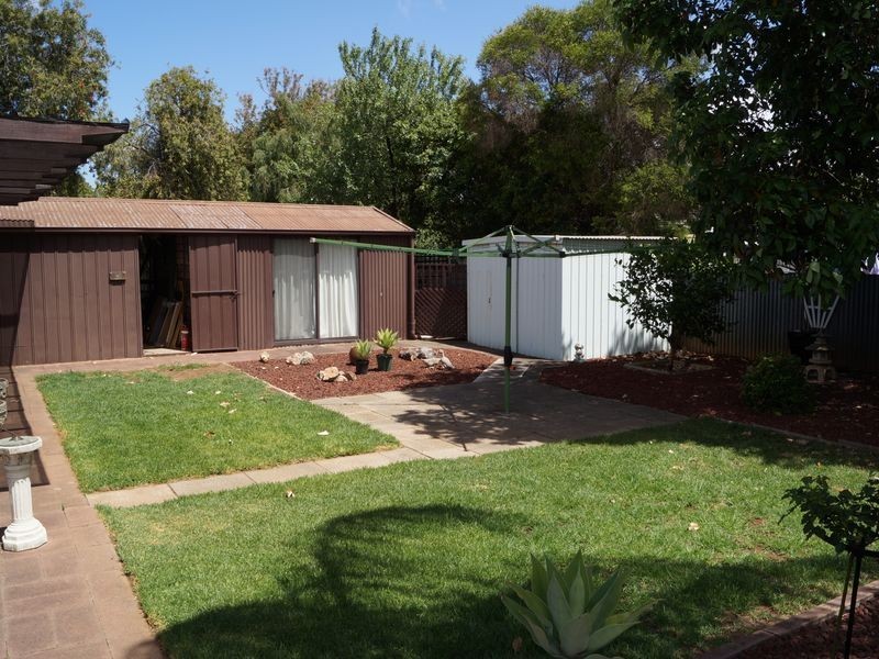 29 McKenzie Road, Elizabeth Downs SA 5113