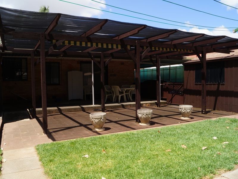 29 McKenzie Road, Elizabeth Downs SA 5113